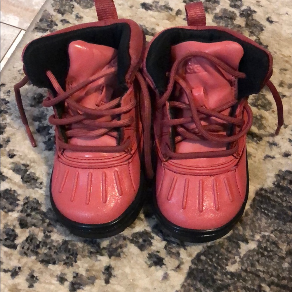 Kids shoes